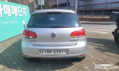 Volkswagen Golf 2011 2.0 гидро в Москве № 1014806, миниатюра 4
