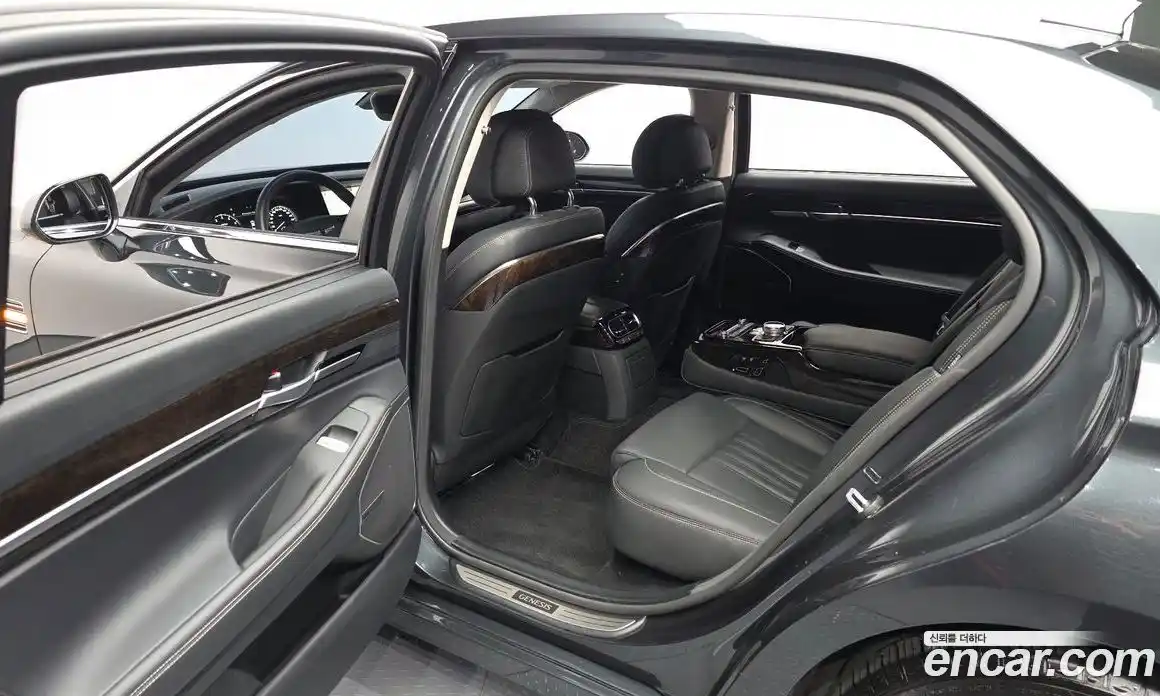 Genesis G90 2021 3.8 гидро, фото 16