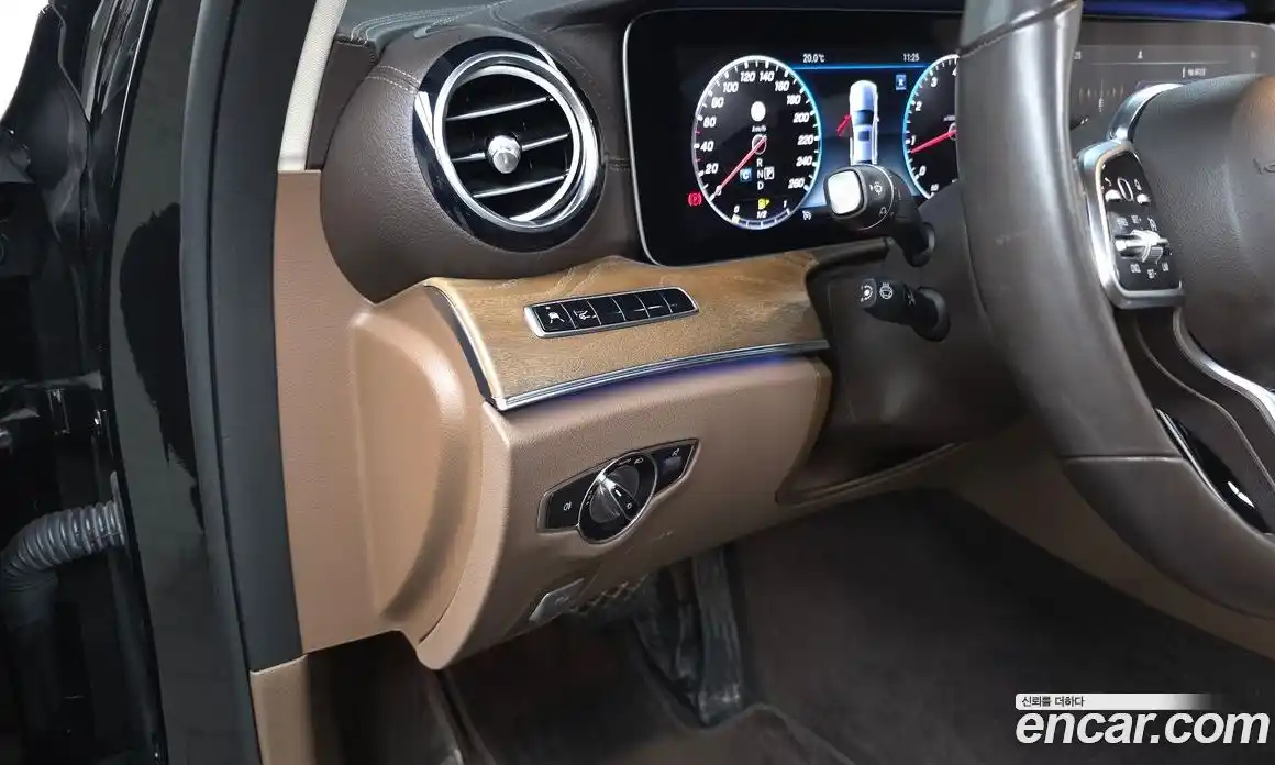 Mercedes-Benz E-Class 2019 2.0 гидро в Москве, фото 19