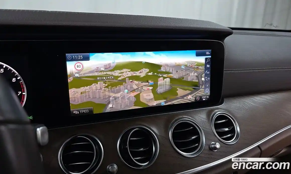 Mercedes-Benz E-Class 2019 2.0 гидро в Москве, фото 21