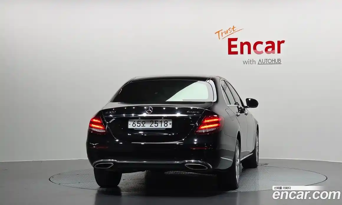Mercedes-Benz E-Class 2019 2.0 гидро в Москве, фото 4