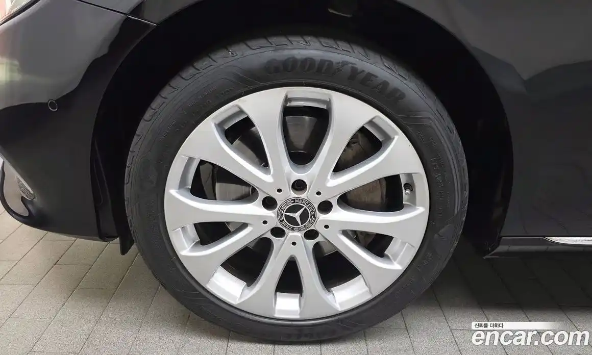 Mercedes-Benz E-Class 2019 2.0 гидро в Москве, фото 5