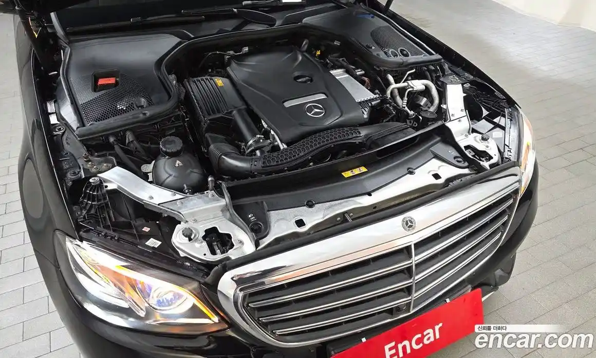 Mercedes-Benz E-Class 2019 2.0 гидро в Москве, фото 6