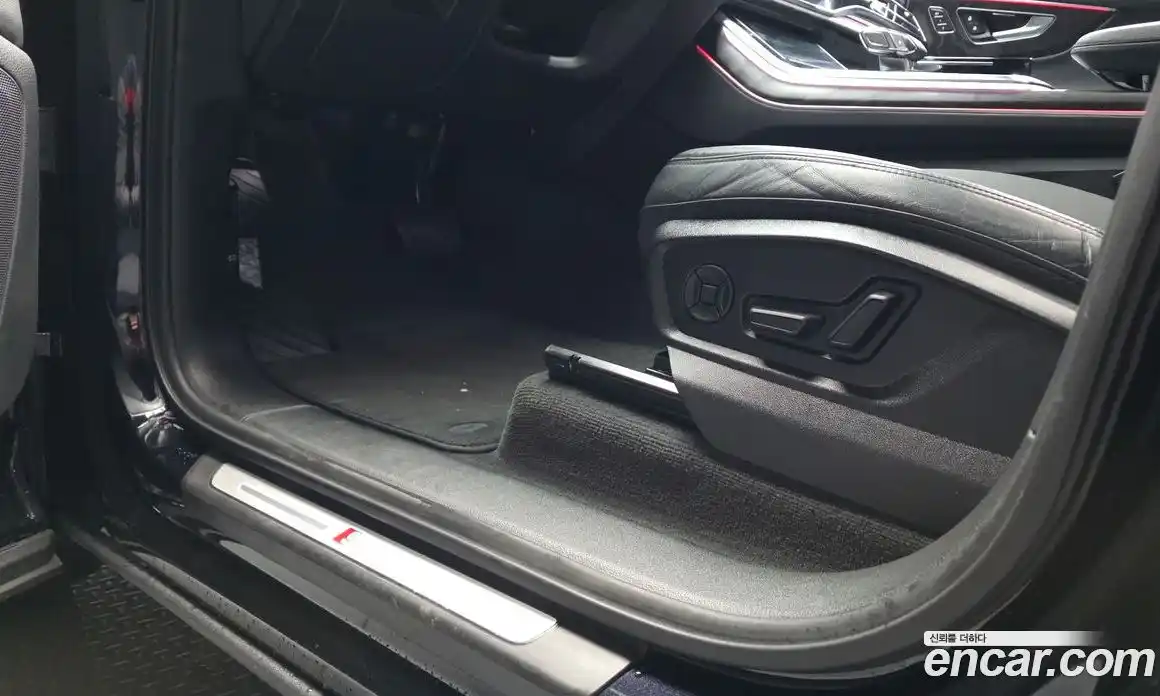 Audi Q7 2021 3.0 гидро в Москве № 1280155, фото 31