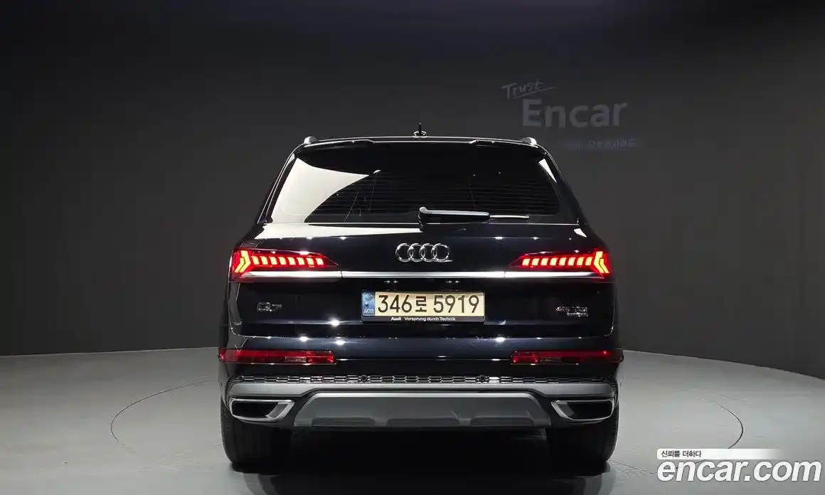 Audi Q7 2021 3.0 гидро в Москве № 1280155, фото 4
