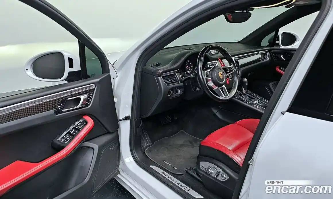 Porsche Macan 2018 3.0 гидро в Москве № 1280654, фото 13