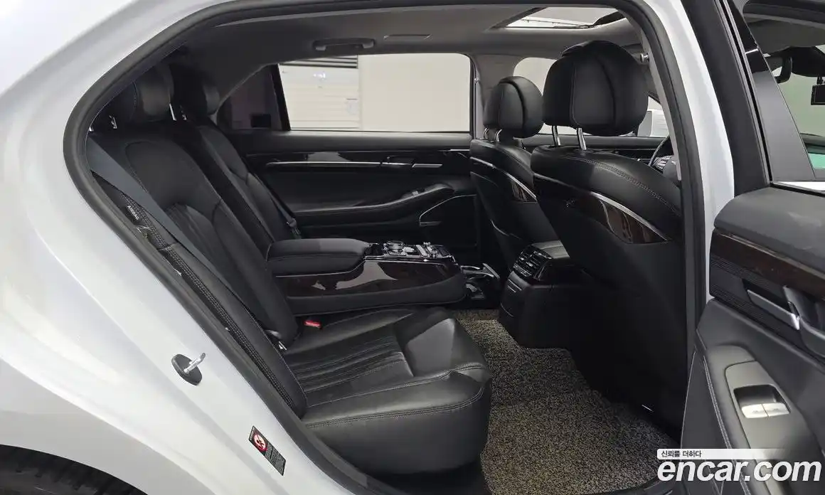 Genesis EQ900 2018 3.8 гидро в Москве, фото 16