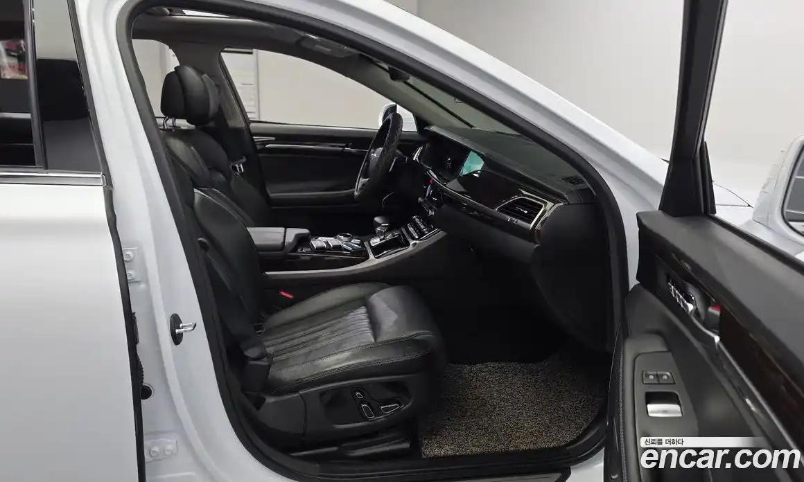 Genesis EQ900 2018 3.8 гидро в Москве, фото 28