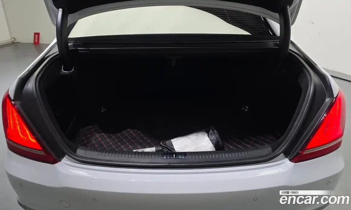 Genesis EQ900 2018 3.8 гидро в Москве, фото 35