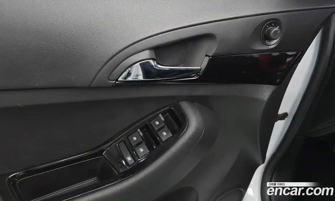 Chevrolet Orlando 2016 2.0 гидро в Москве № 1320103, фото 19