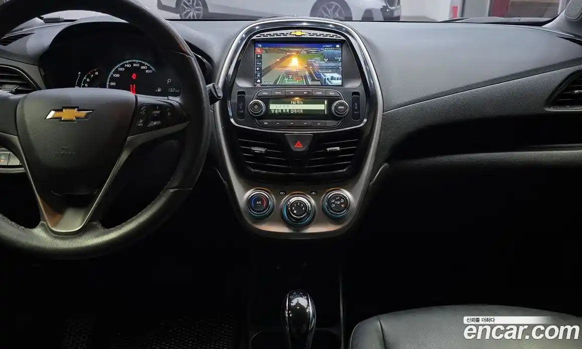 Chevrolet Spark 2016 1.0 гидро в Москве, фото 26