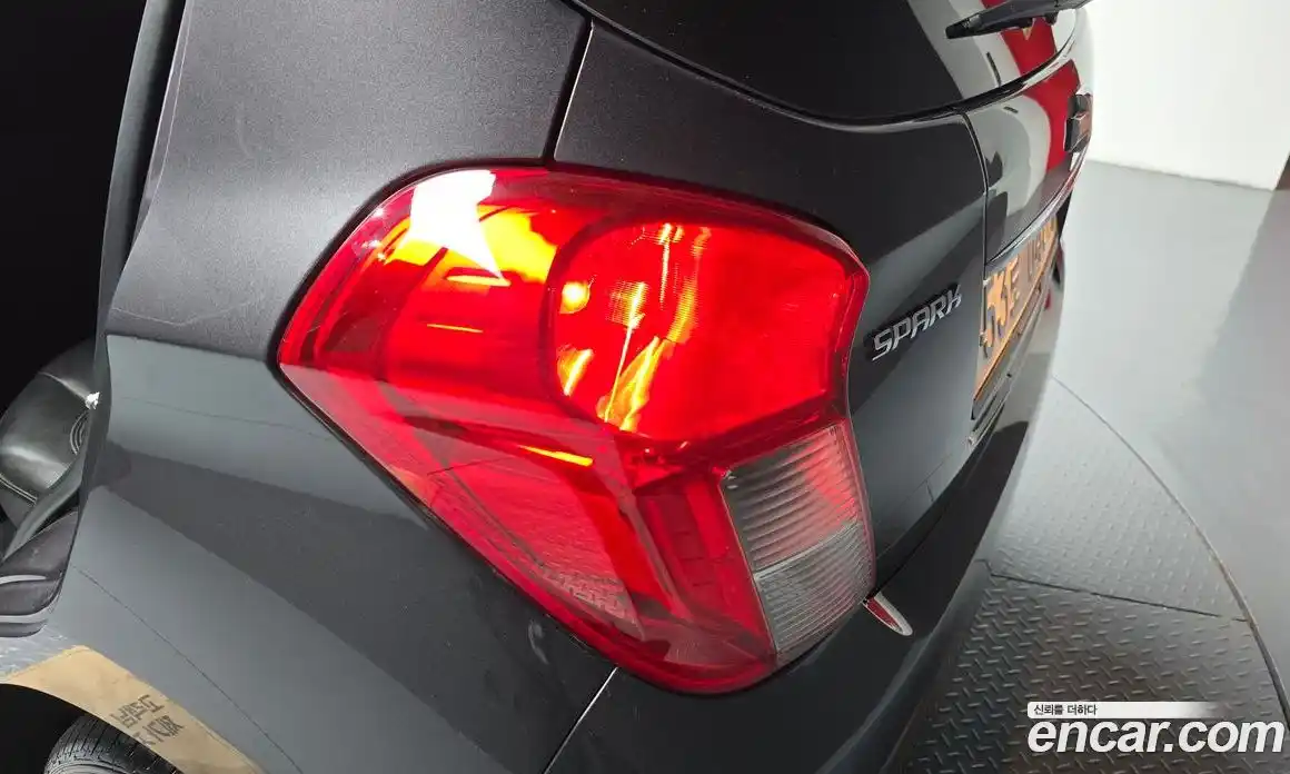 Chevrolet Spark 2016 1.0 гидро в Москве, фото 9