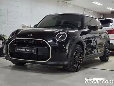Mini Cooper, 2024