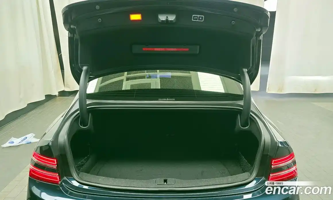 Genesis G80 2024 2.5 гидро в Москве, фото 26