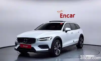 Volvo V60, 2020
