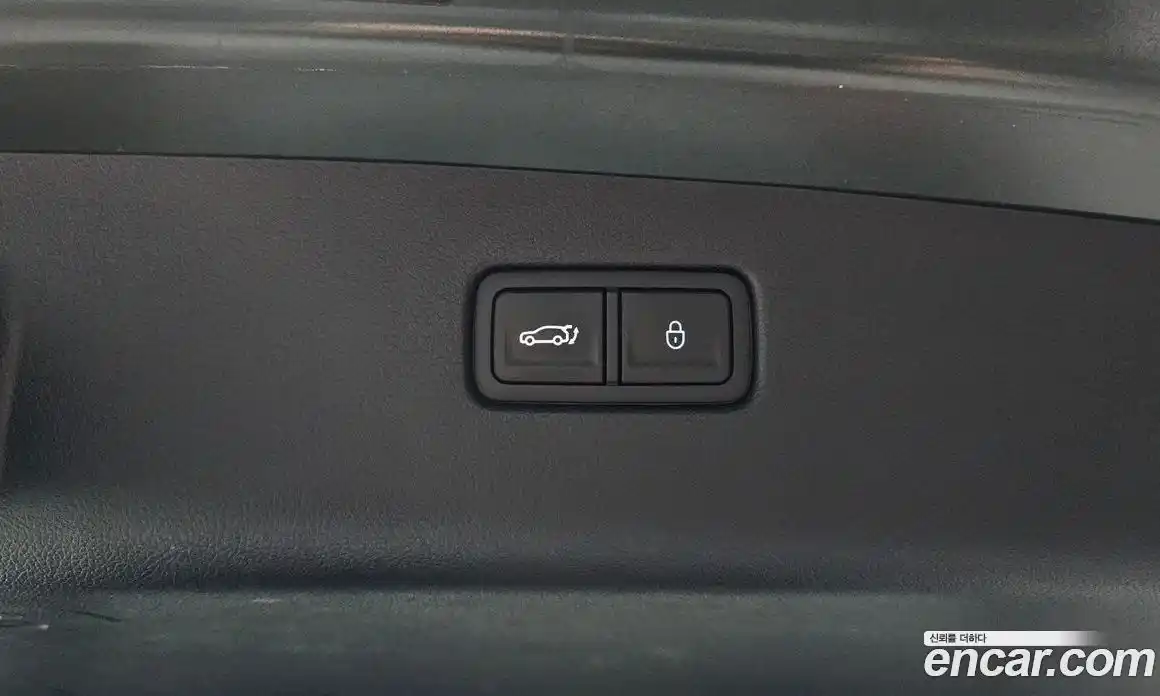 Genesis GV70 2022 2.5 гидро в Москве № 1399701, фото 16