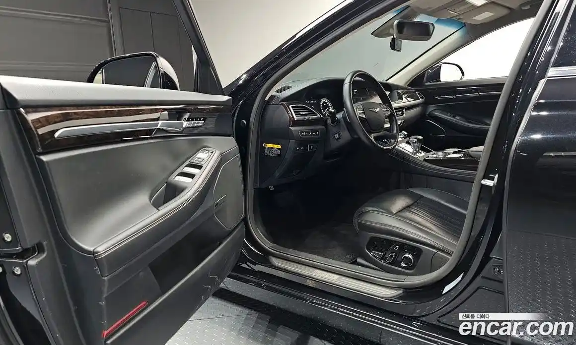 Genesis G90 2021 3.8 гидро в Москве, фото 13