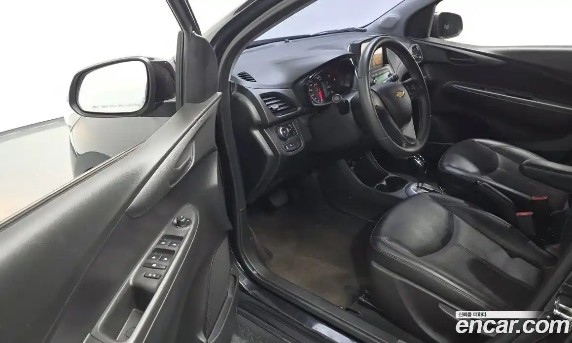 Chevrolet Spark 2015 1.0 гидро в Москве № 1401003, фото 13
