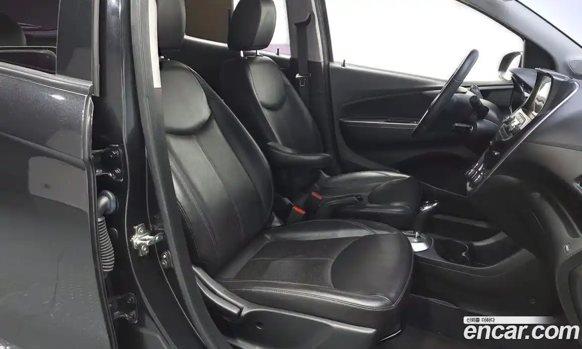 Chevrolet Spark 2015 1.0 гидро в Москве № 1401003, фото 18