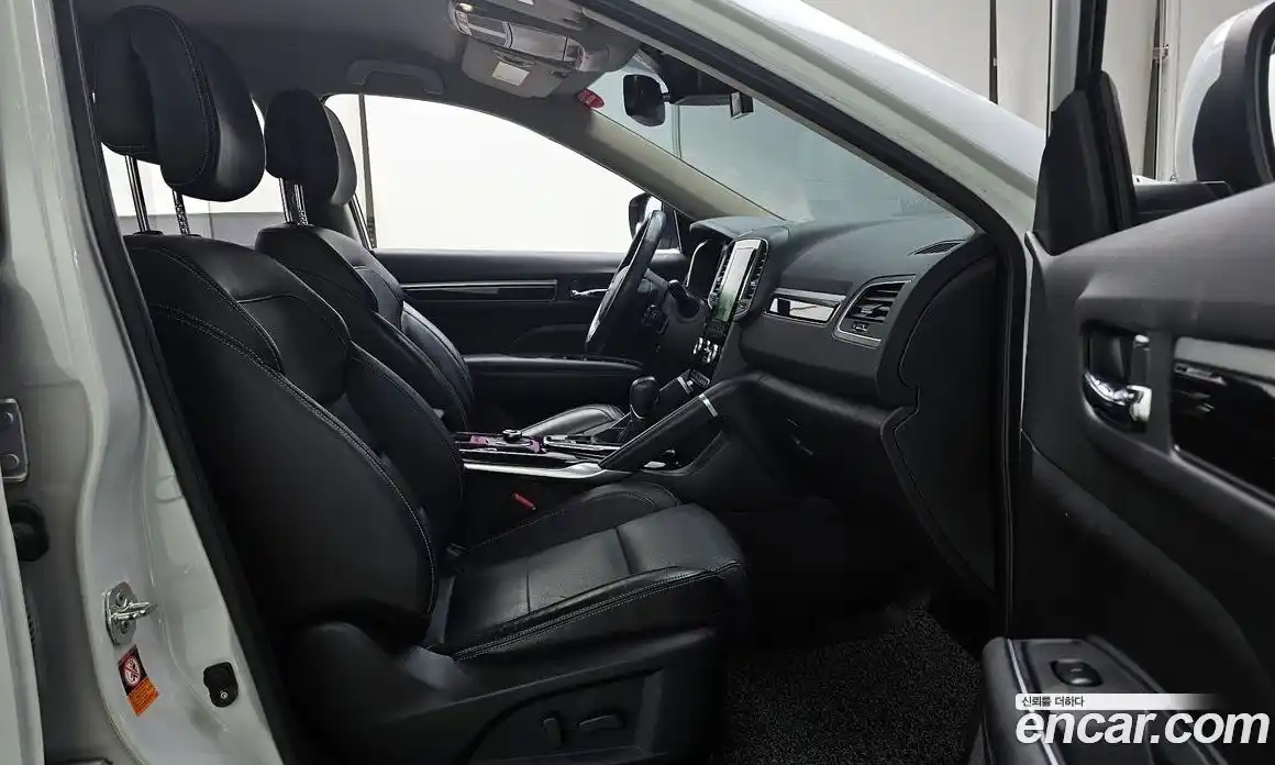 Renault QM6 2017 2.0 гидро в Москве № 1402577, фото 16