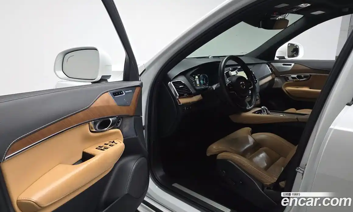 Volvo XC90 2018 2.0 гидро в Москве № 1404689, фото 13