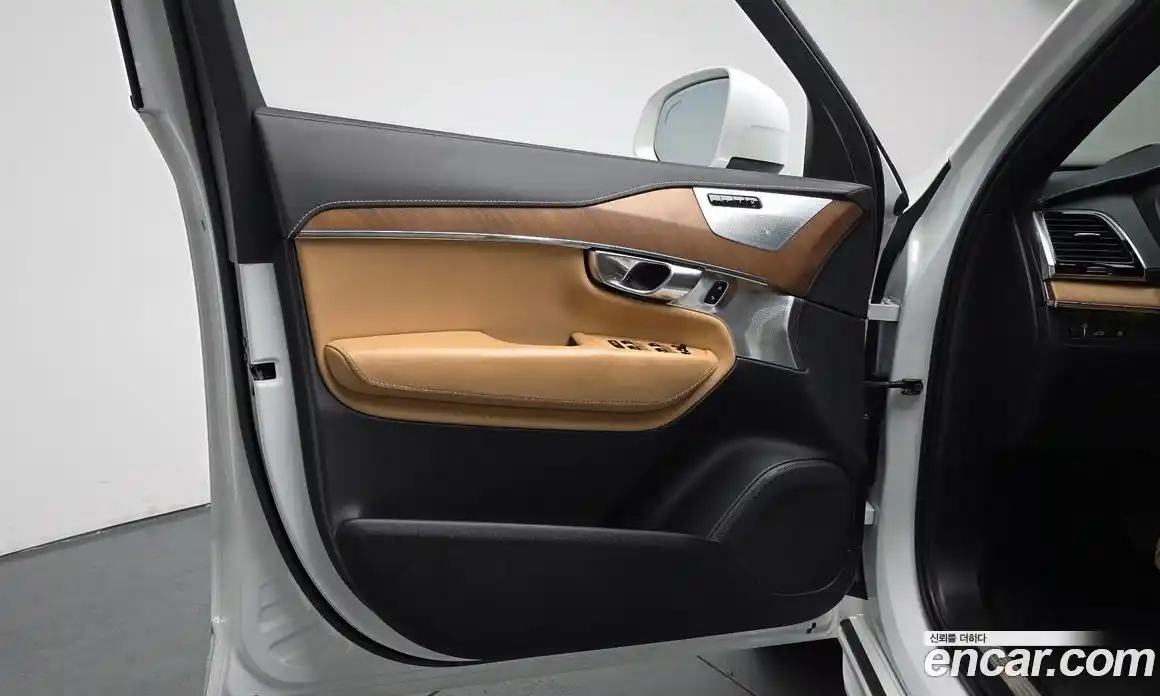 Volvo XC90 2018 2.0 гидро в Москве № 1404689, фото 14