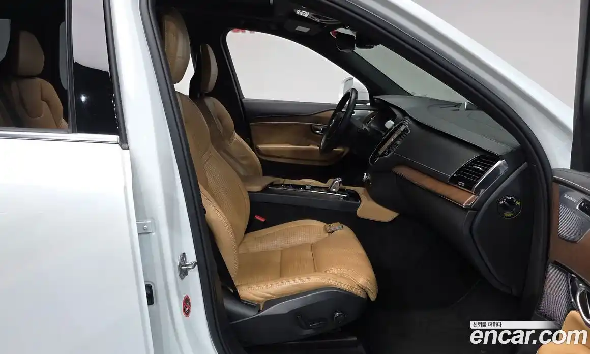 Volvo XC90 2018 2.0 гидро в Москве № 1404689, фото 16
