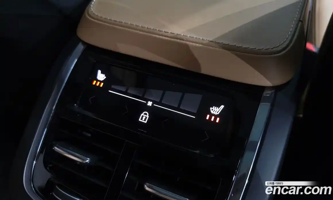 Volvo XC90 2018 2.0 гидро в Москве № 1404689, фото 29