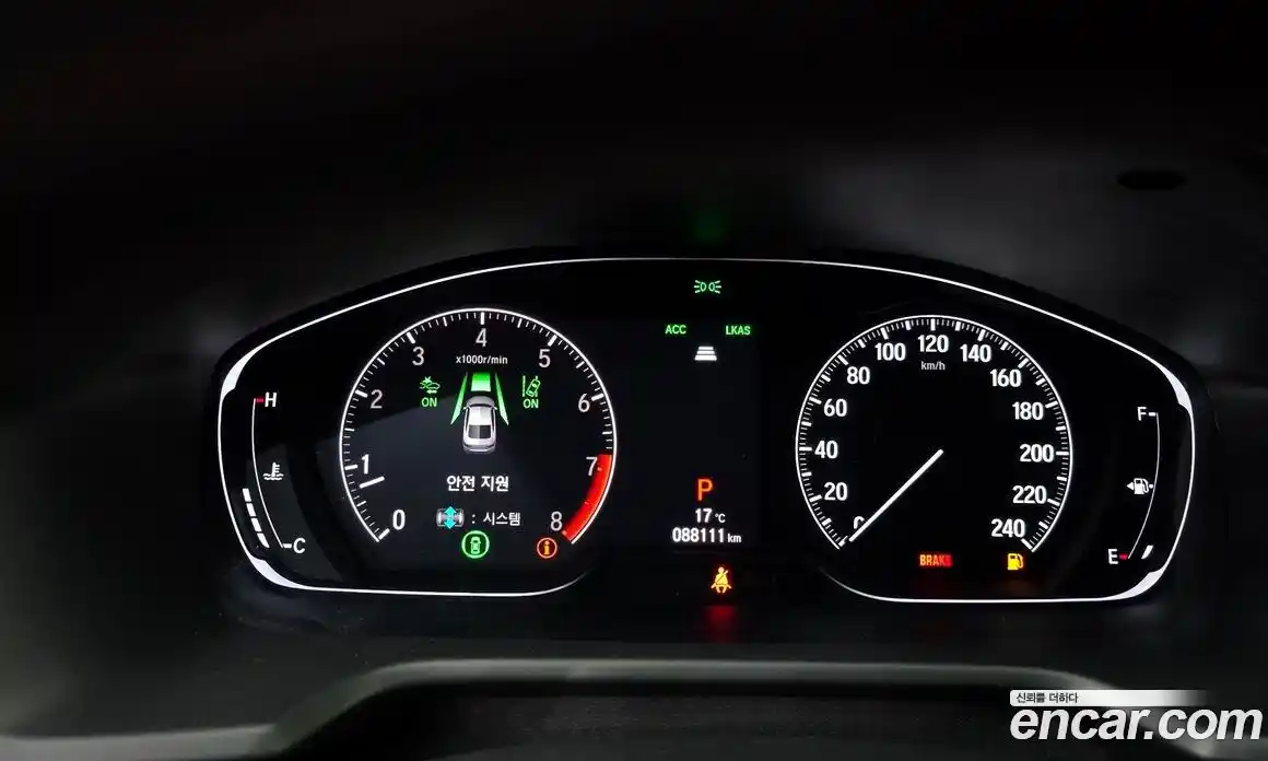 Honda Accord 2018 2.0 гидро в Москве № 1406056, фото 11
