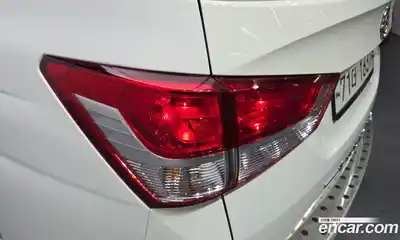 SsangYong Korando 2015 2.0 гидро в Москве № 1418976, миниатюра 9