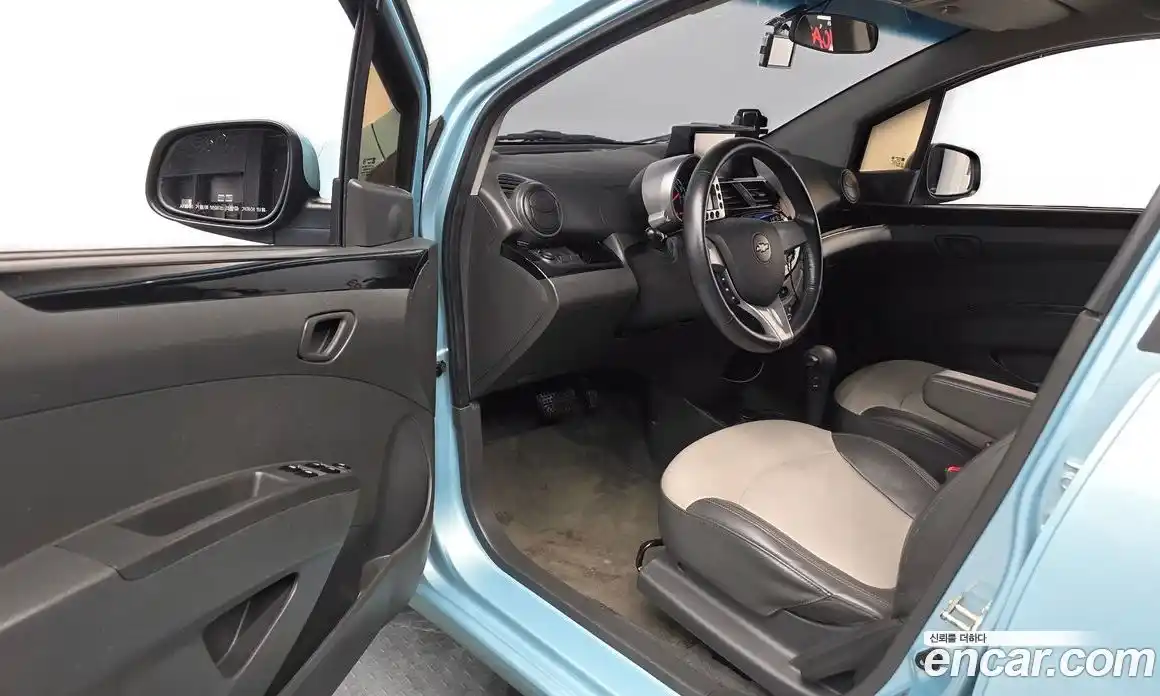 Chevrolet Spark 2012 1.0 гидро в Москве № 1419987, фото 13