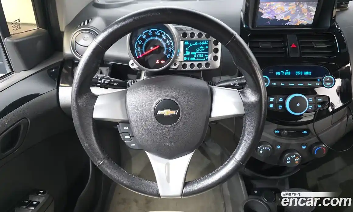 Chevrolet Spark 2012 1.0 гидро в Москве № 1419987, фото 19