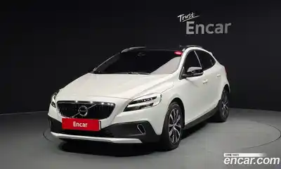 Volvo V40, 2019