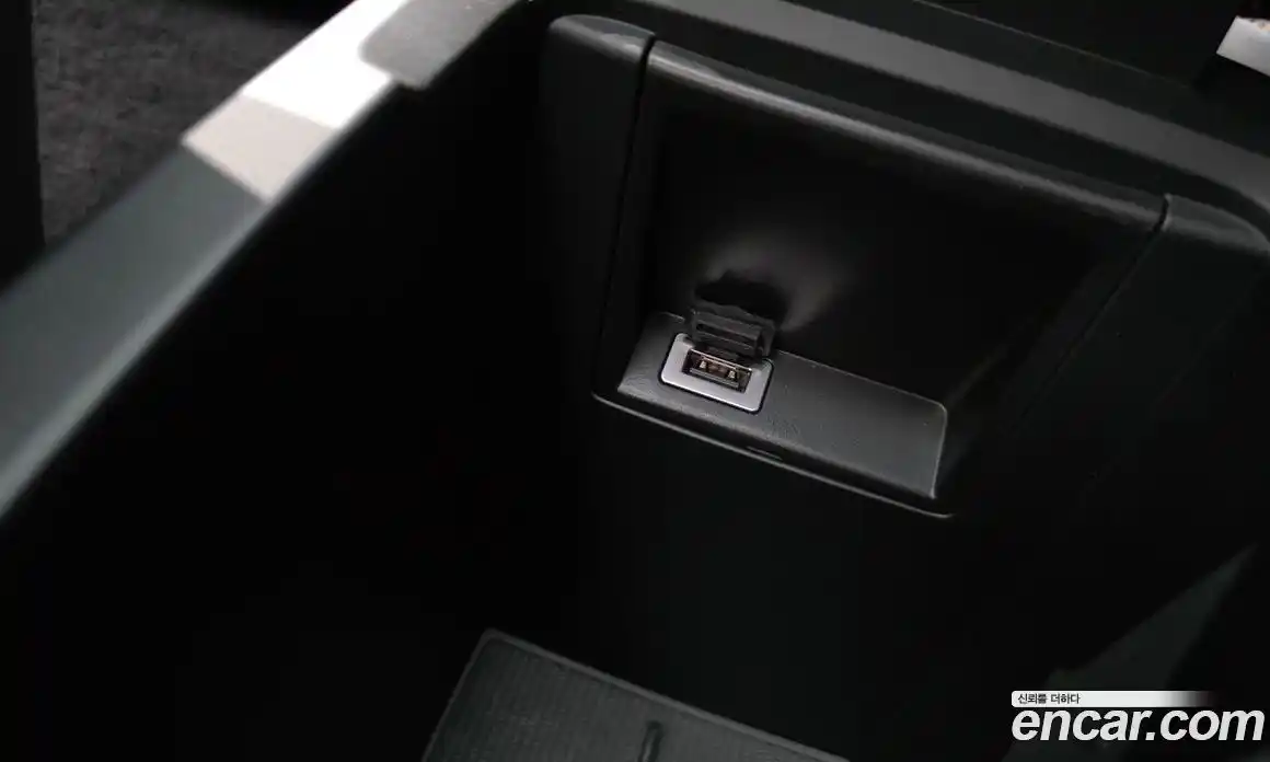 Volvo V40 2019 2.0 гидро в Москве № 1422900, фото 16