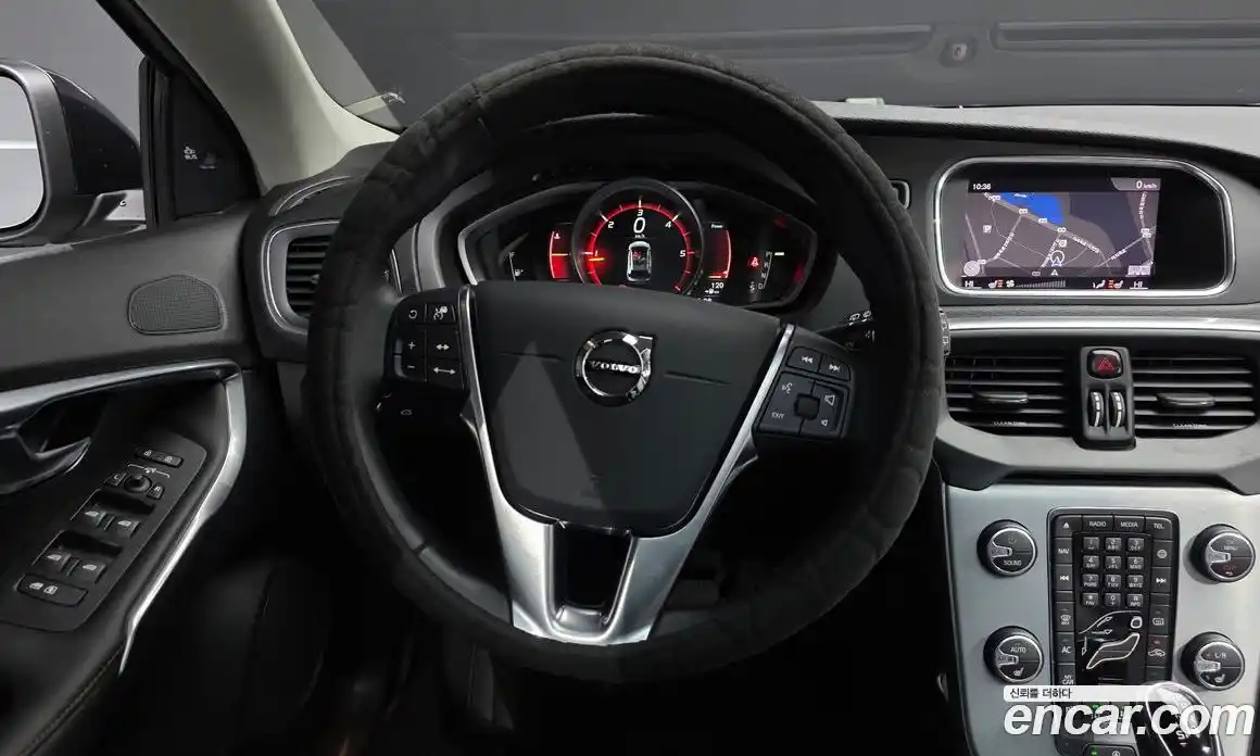 Volvo V40 2019 2.0 гидро в Москве № 1422900, фото 19