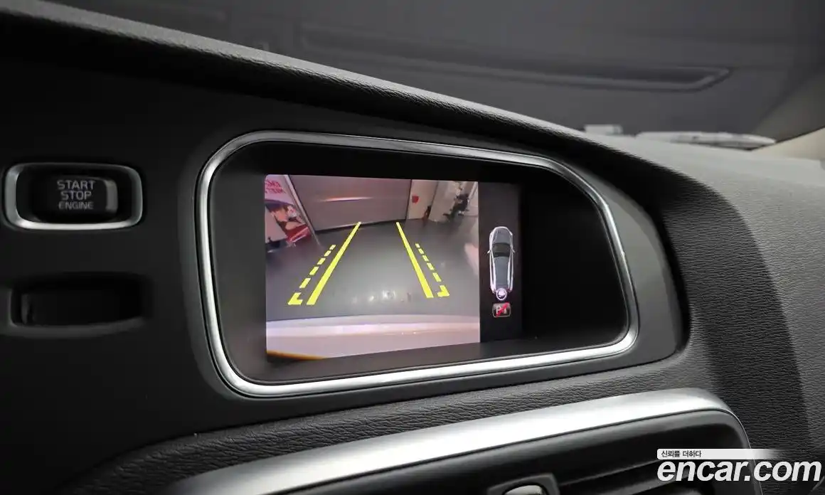 Volvo V40 2019 2.0 гидро в Москве № 1422900, фото 21