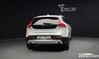Volvo V40 2019 2.0 гидро в Москве № 1422900, миниатюра 4