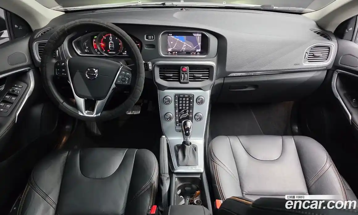 Volvo V40 2019 2.0 гидро в Москве № 1422900, фото 10