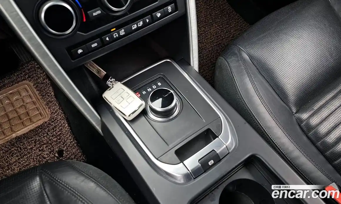 Land Rover Discovery Sport 2017 2.0 гидро в Москве № 1423300, фото 12