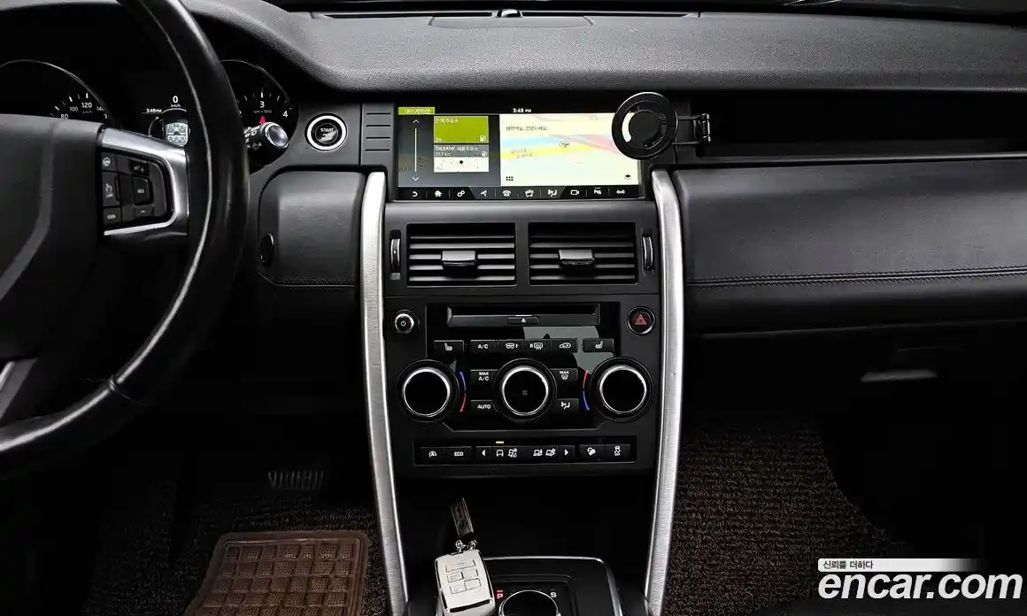 Land Rover Discovery Sport 2017 2.0 гидро в Москве № 1423300, фото 19