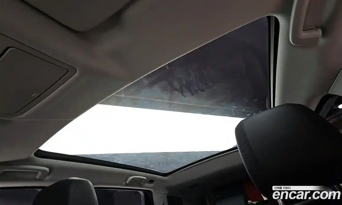 Land Rover Discovery Sport 2017 2.0 гидро в Москве № 1423300, фото 25