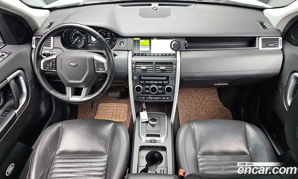 Land Rover Discovery Sport 2017 2.0 гидро в Москве № 1423300, фото 10