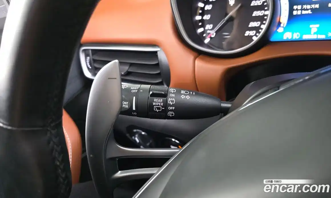 Maserati Levante 2020 3.0 гидро, фото 33