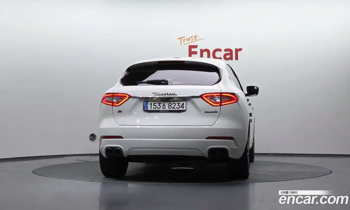 Maserati Levante 2020 3.0 гидро, фото 4