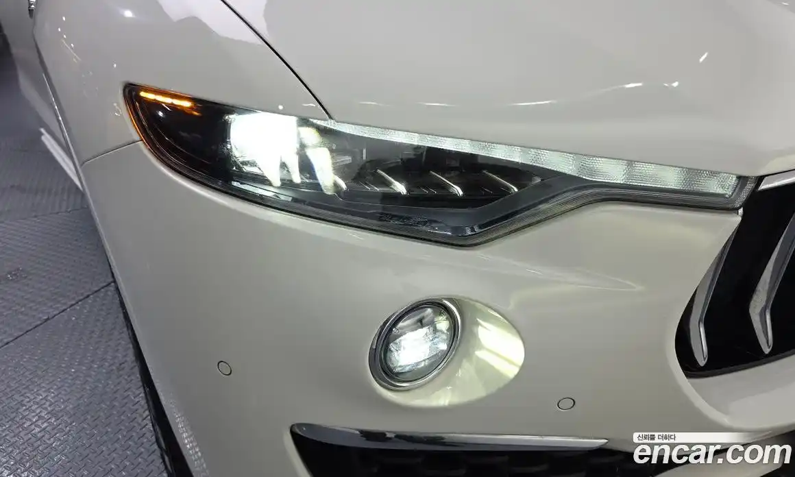 Maserati Levante 2020 3.0 гидро, фото 8