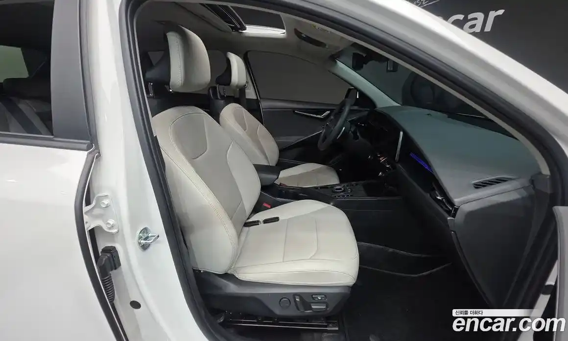 Kia Niro 2022 1.6 гидро в Москве № 1538674, фото 16