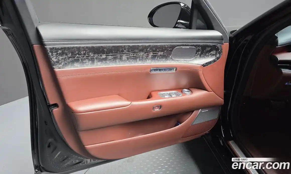Genesis G90 2022 3.5 гидро в Москве, фото 14