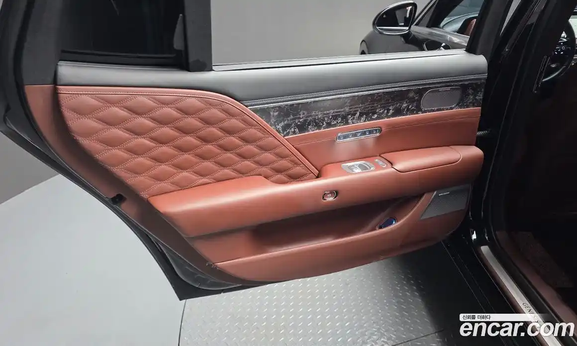 Genesis G90 2022 3.5 гидро в Москве, фото 15