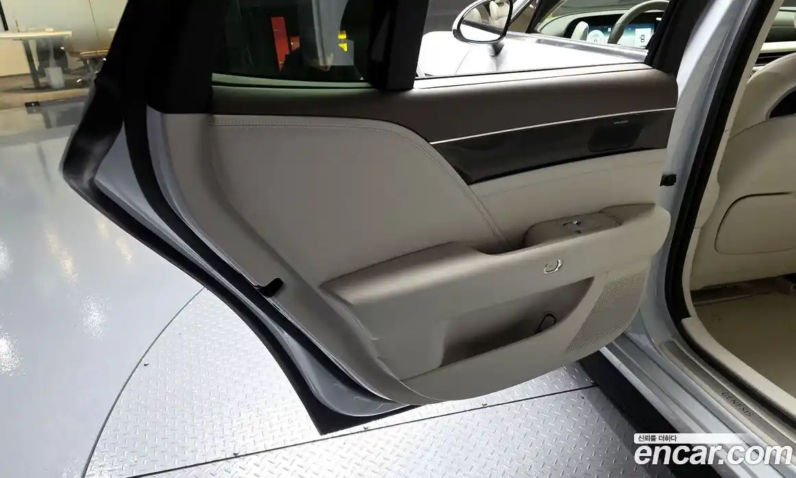 Genesis G90 2022 3.5 гидро в Москве, фото 15
