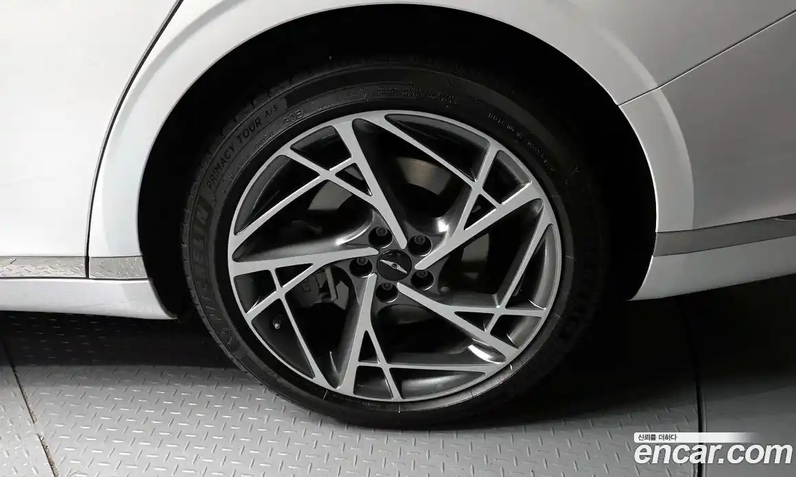 Genesis G90 2022 3.5 гидро в Москве, фото 7